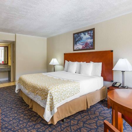 Days Inn & Suites By Wyndham Clermont Kültér fotó