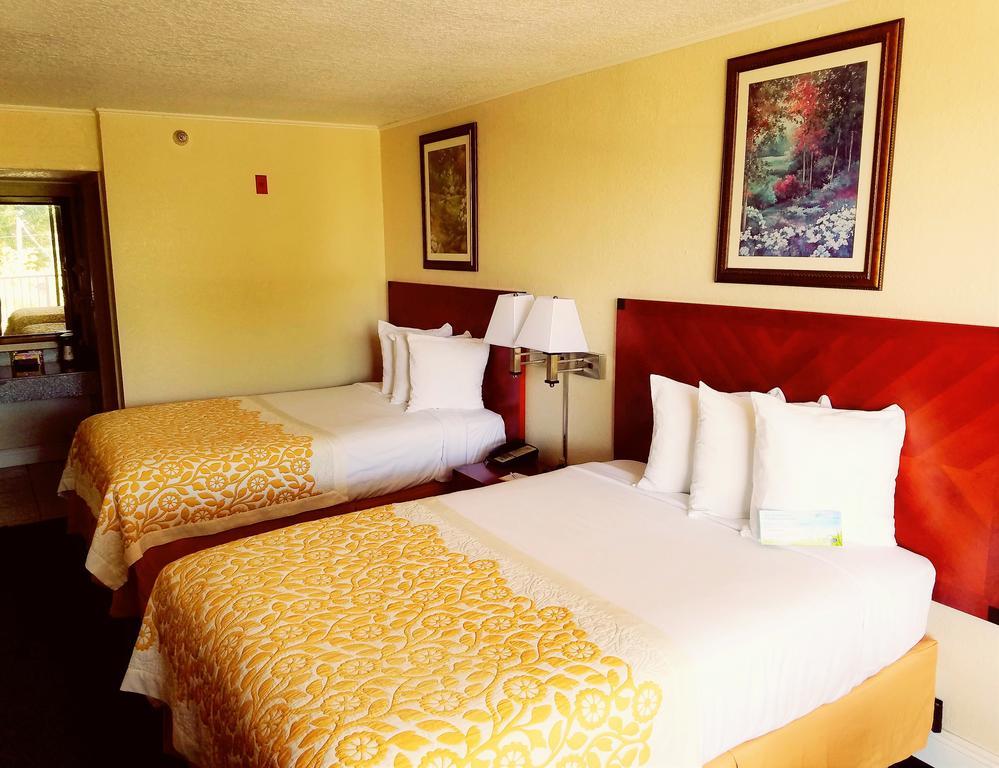 Days Inn & Suites By Wyndham Clermont Kültér fotó