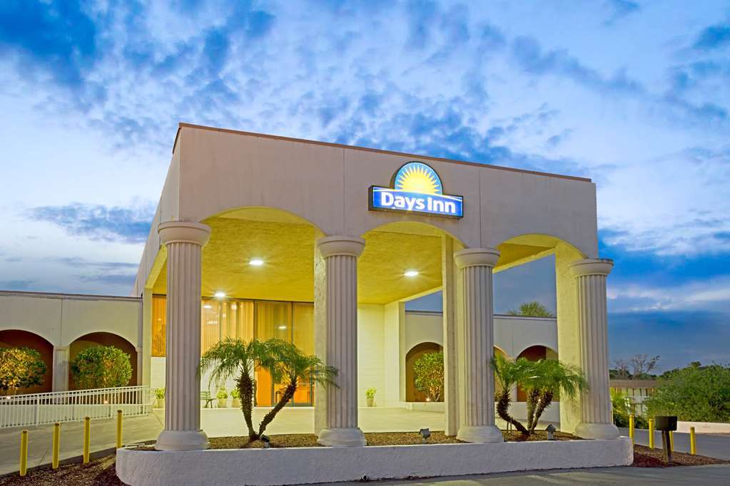 Days Inn & Suites By Wyndham Clermont Kültér fotó
